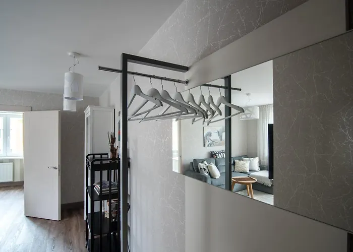 Cosy Scandi Near The Old Town. Self Check-in