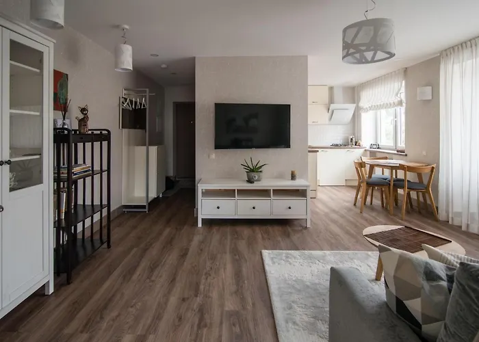 Cosy Scandi Near The Old Town. Self Check-in *