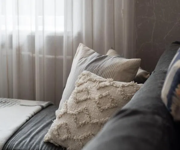 Cosy Scandi Near The Old Town. Self Check-in Appartement